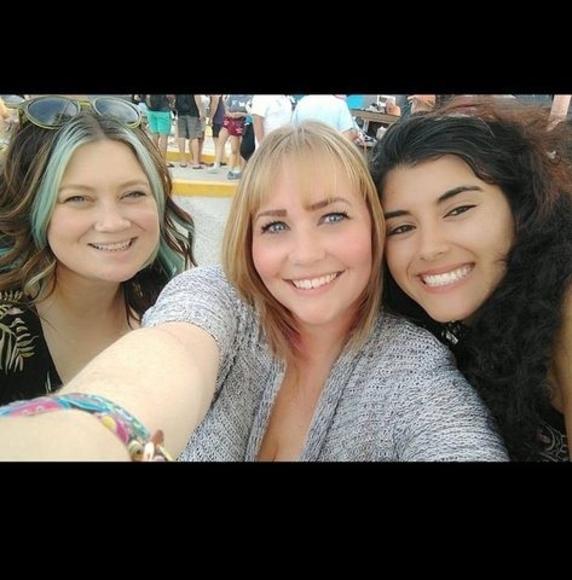 Meet your Posher, Jen - Picture 1 of 1